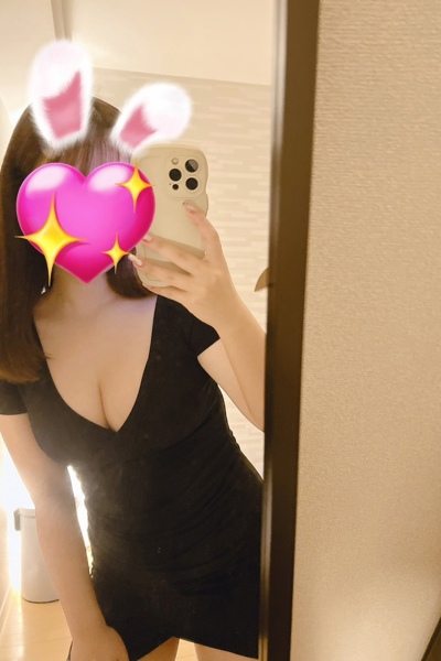 桃瀬 まな      さんの写真
